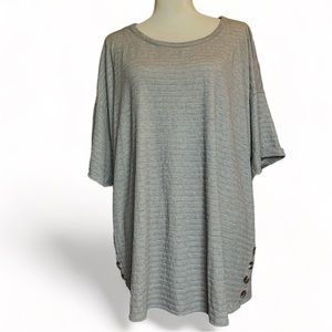 New York Laundry gray striped pattern.  EC  size 3x